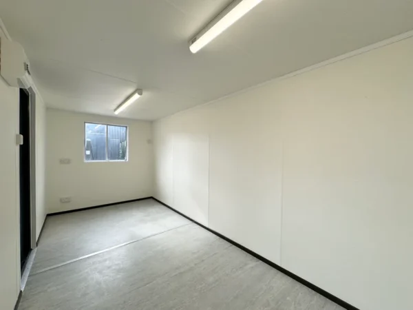 21x8ft-Container-Office-Cabin-Portable-Anti-Vandal-Building-14.webp