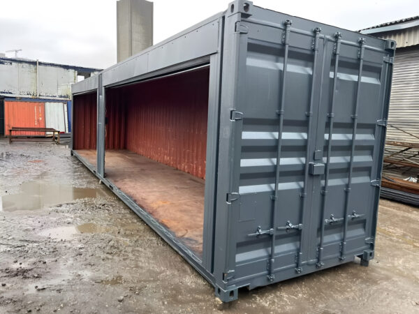 40Ft-x-8Ft-Shipping-Container-With-Double-Roll-Up-Doors.jpg