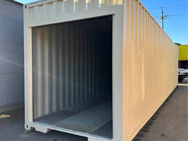 40ft-X-8ft-Shipping-Container-With-Roll-Up-Door5.jpg
